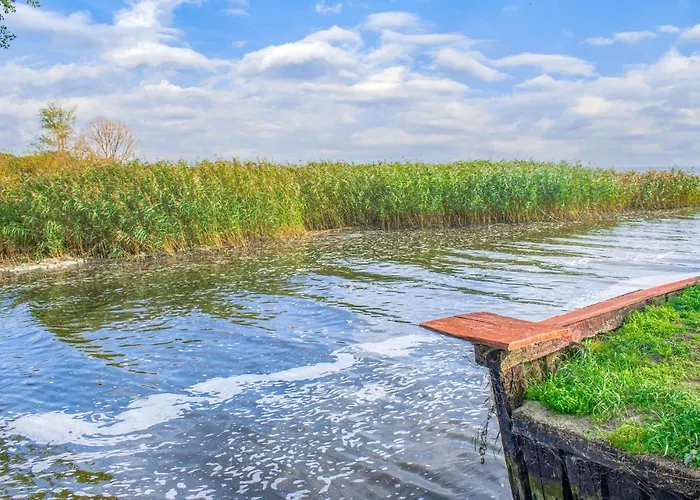 2 Bedroom Gorgeous In *